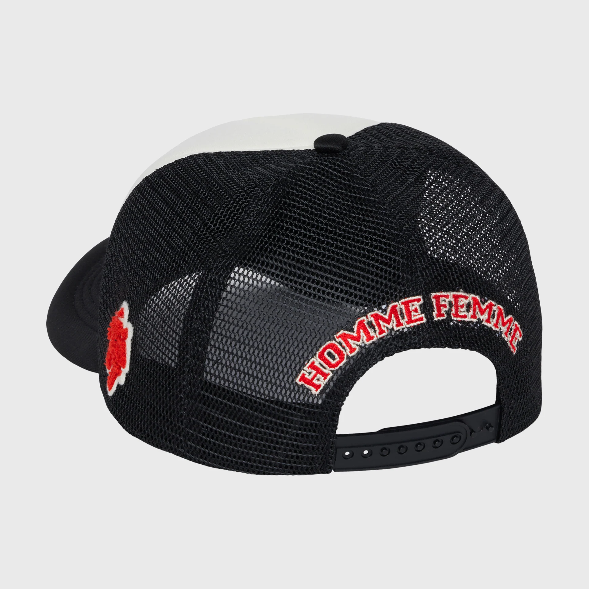 Medallion Trucker Hat Black and White - Image 3